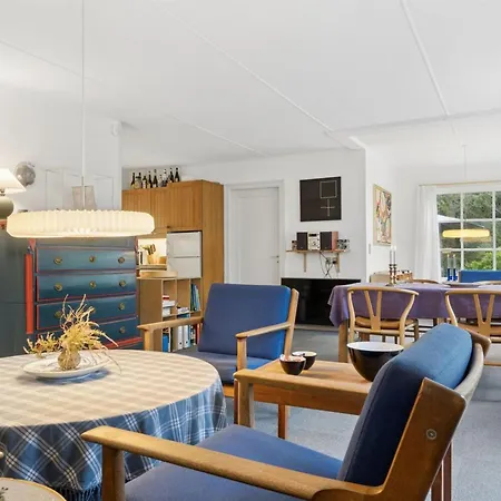 Dalia - 850m From The Sea By Interhome Holiday home Liseleje